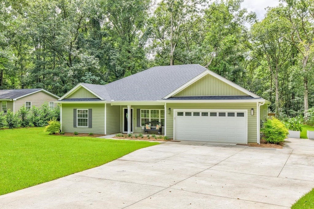 Photo of 6186 Hugh Road, Tallahassee, FL 32309 (MLS # 401716)