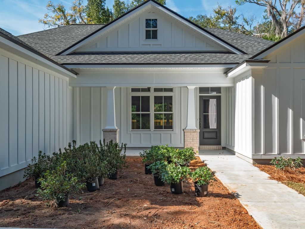 Photo of 855 S Waukeenah Street, Monticello, FL 32344 (MLS # 393584)