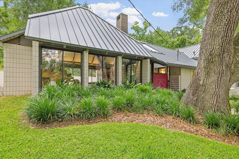 A home in TALLAHASSEE