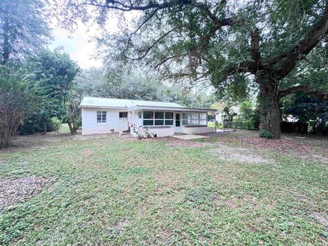Tiny photo for 3916 Cates Avenue, Tallahassee, FL 32310 (MLS # 391719)