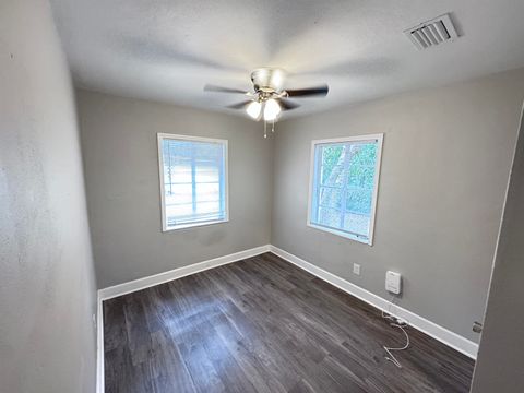 Tiny photo for 3916 Cates Avenue, Tallahassee, FL 32310 (MLS # 391719)