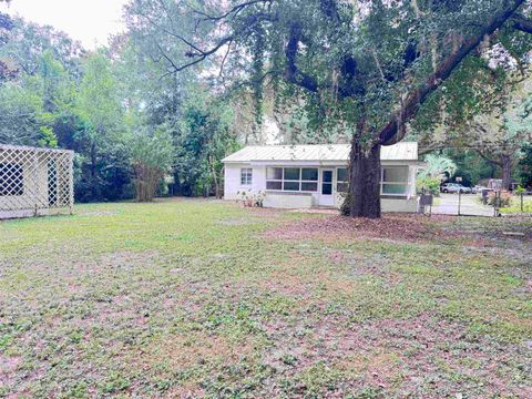 Tiny photo for 3916 Cates Avenue, Tallahassee, FL 32310 (MLS # 391719)