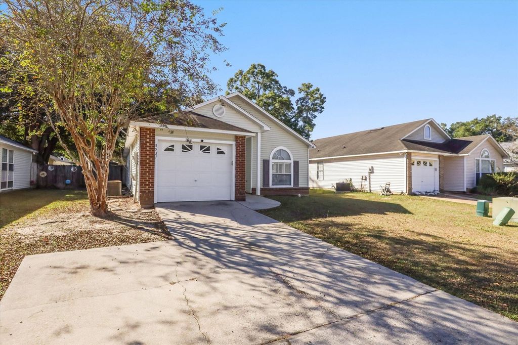 Photo of 5537 Cattail Court, Tallahassee, FL 32303 (MLS # 392576)