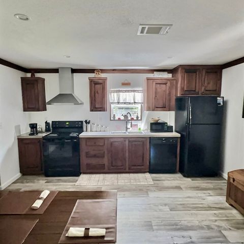 Tiny photo for 1001 Backforest Lane, Tallahassee, FL 32305 (MLS # 399477)