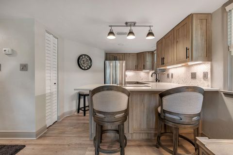 Tiny photo for 340 S FRANKLIN Boulevard, Tallahassee, FL 32301 (MLS # 396005)