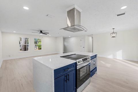 Tiny photo for 1927 Lawson Road, Tallahassee, FL 32308 (MLS # 396359)