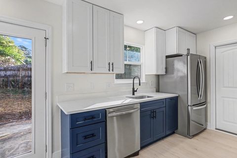 Tiny photo for 1927 Lawson Road, Tallahassee, FL 32308 (MLS # 396359)