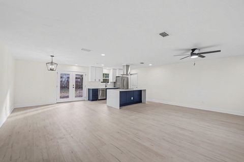 Tiny photo for 1927 Lawson Road, Tallahassee, FL 32308 (MLS # 396359)