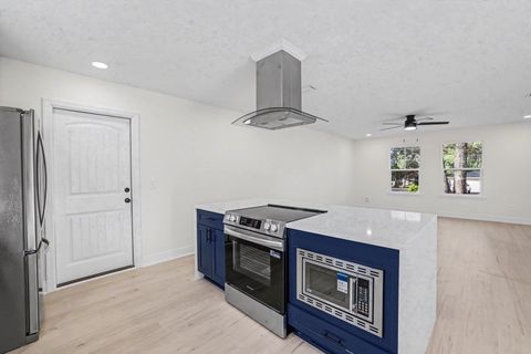 Tiny photo for 1927 Lawson Road, Tallahassee, FL 32308 (MLS # 396359)