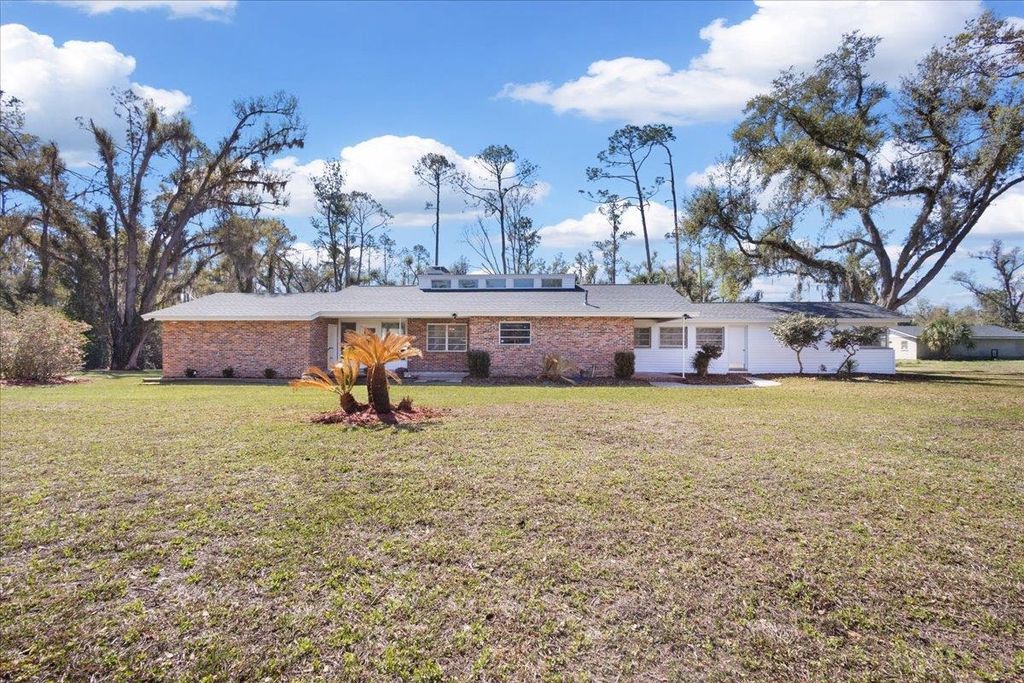Photo of 121 Pine Tree Road, Perry, FL 32348 (MLS # 397538)
