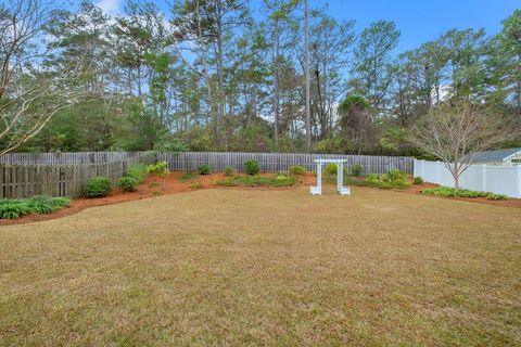 Tiny photo for 5867 DAHLGREN Trail, Tallahassee, FL 32312 (MLS # 395502)