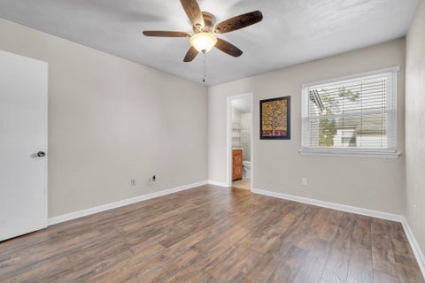 Tiny photo for 1327 AIRPORT Drive #E15, Tallahassee, FL 32304 (MLS # 401478)