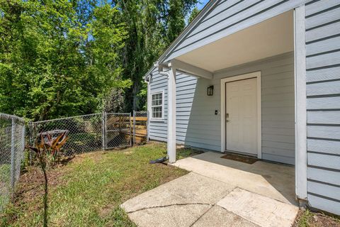 Tiny photo for 3156 Huntington Woods Blvd, Tallahassee, FL 32303 (MLS # 398378)