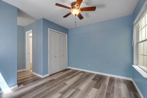 Tiny photo for 3156 Huntington Woods Blvd, Tallahassee, FL 32303 (MLS # 398378)