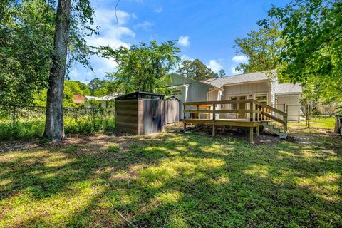 Tiny photo for 3156 Huntington Woods Blvd, Tallahassee, FL 32303 (MLS # 398378)