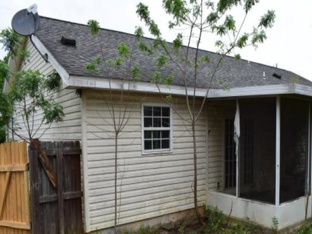 633 RUSTLING PINES Boulevard