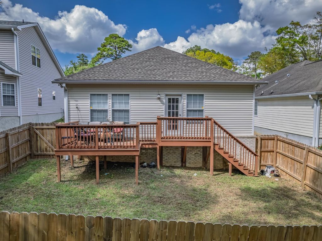 Photo of 2833 Alexis Lane, Tallahassee, FL 32308 (MLS # 398870)