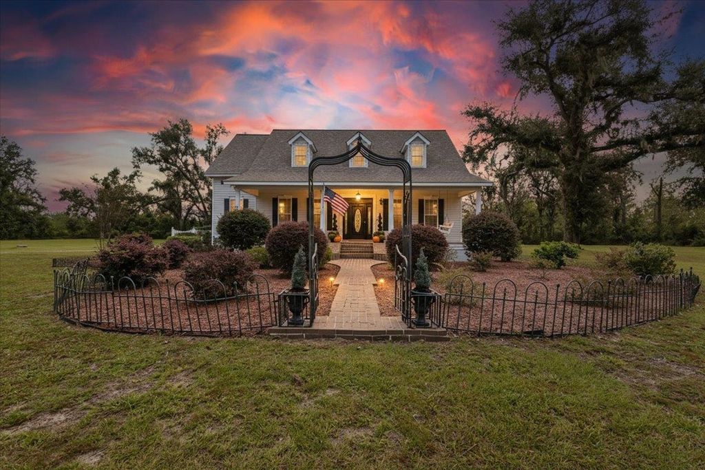 Photo of 2460 Canopy Lane, Perry, FL 32347 (MLS # 392052)