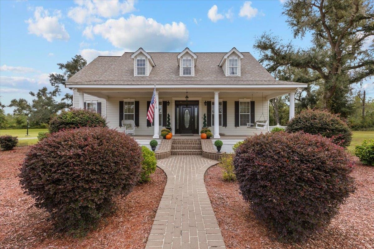 2460 Canopy Lane