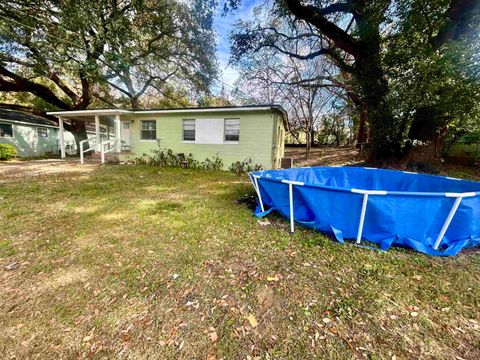 Tiny photo for 1113 Joe Louis Street, Tallahassee, FL 32304 (MLS # 395240)