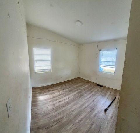 Tiny photo for 1113 Joe Louis Street, Tallahassee, FL 32304 (MLS # 395240)