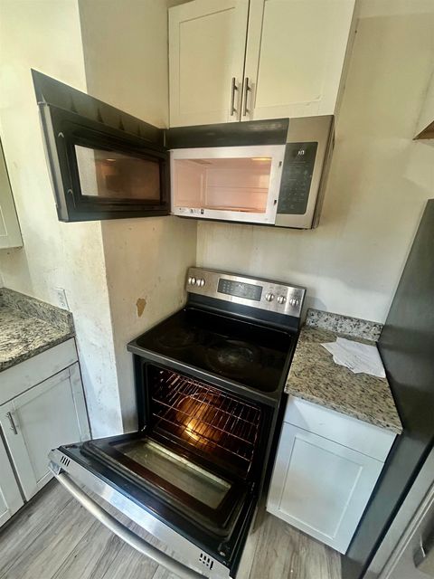 Tiny photo for 1113 Joe Louis Street, Tallahassee, FL 32304 (MLS # 395240)