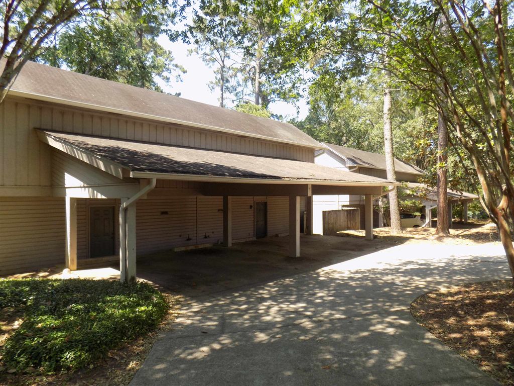 Photo of 1403 Stone Road #2A, Tallahassee, FL 32303 (MLS # 400135)