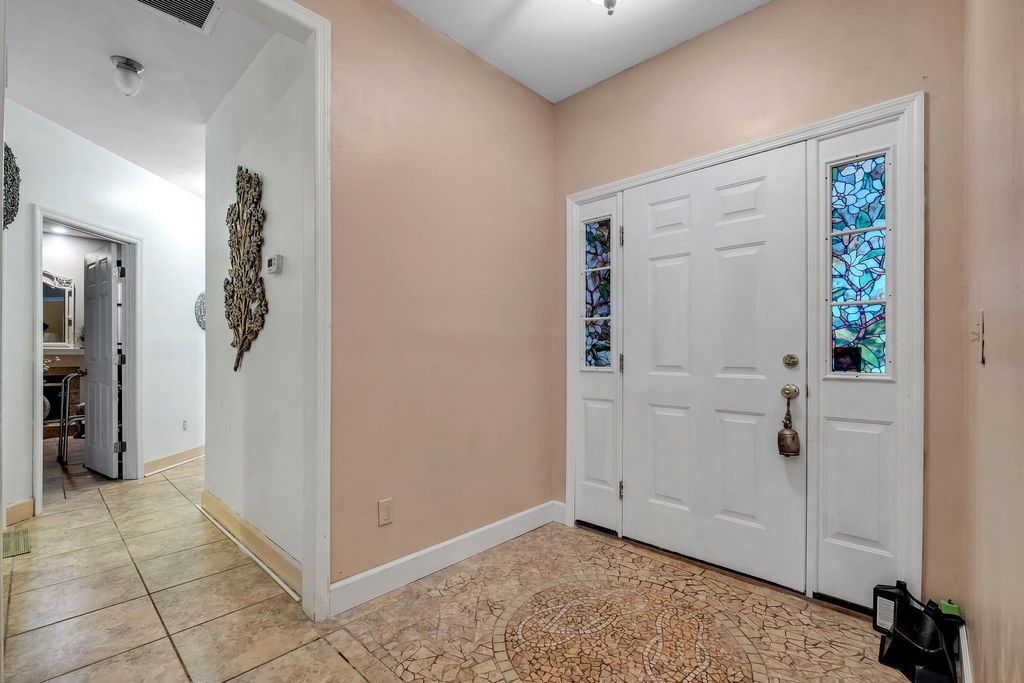 Photo of 2106 Bloxham Cutoff Road, Crawfordville, FL 32327 (MLS # 399959)