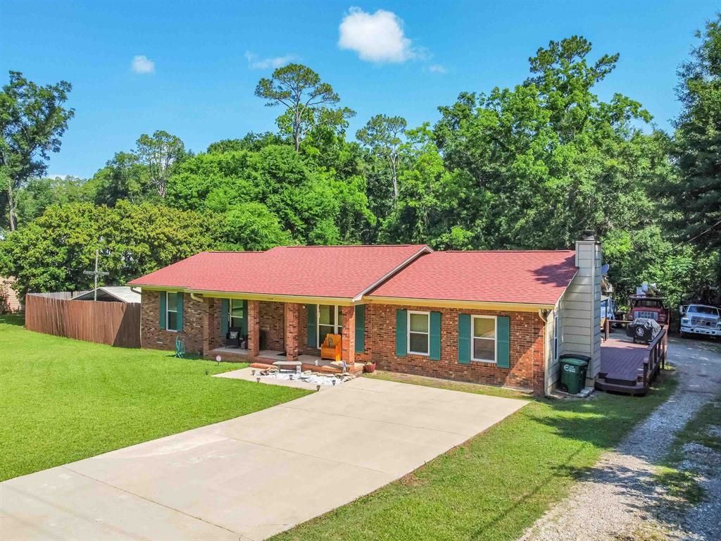 Photo of 1924 Harriet Drive, Tallahassee, FL 32303 (MLS # 394188)