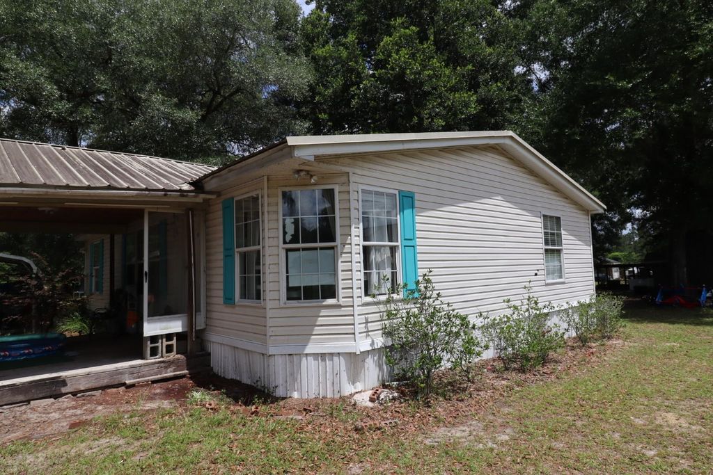 Photo of 8877 High Bridge Road, Midway, FL 32343 (MLS # 386456)