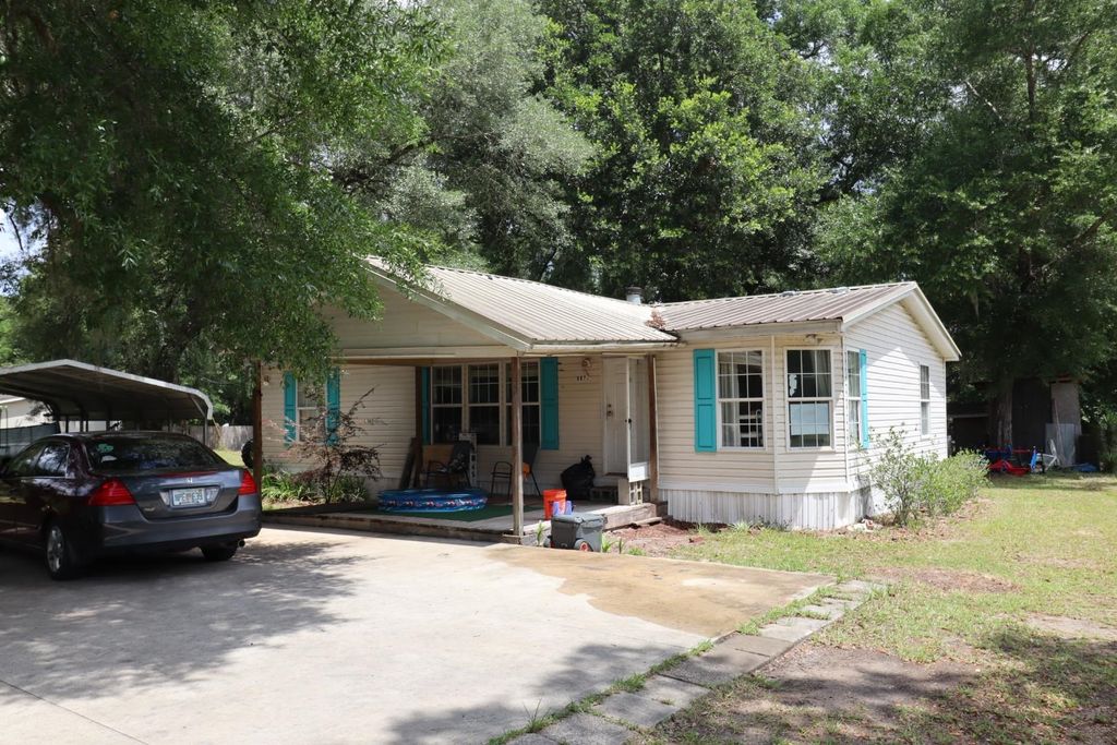 Photo of 8877 High Bridge Road, Midway, FL 32343 (MLS # 386456)