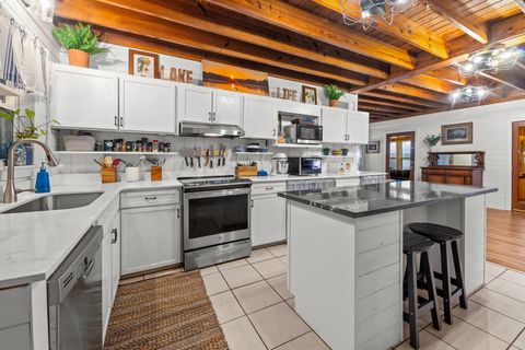 Tiny photo for 24284 Lanier St, Tallahassee, FL 32310 (MLS # 392729)