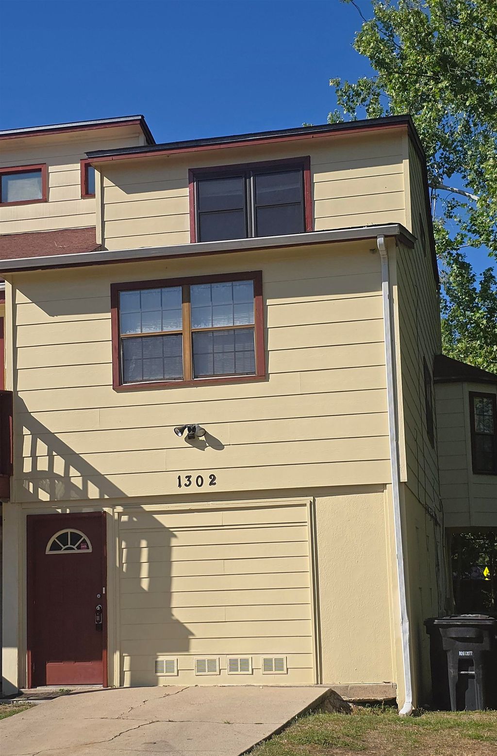 Photo of 1302 Warrior Way, Tallahassee, FL 32304 (MLS # 398921)