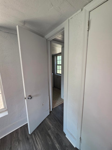 Tiny photo for 2046 Holmes Street, Tallahassee, FL 32310 (MLS # 401880)