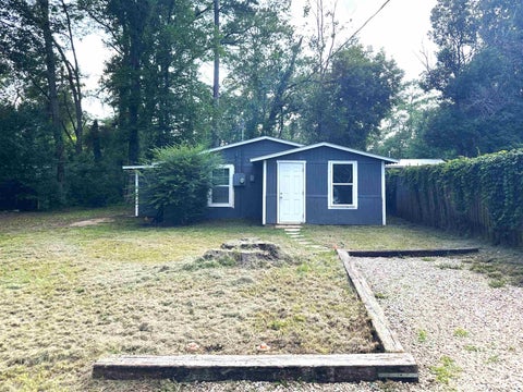 Photo of 2046 Holmes Street, Tallahassee, FL 32310 (MLS # 401880)
