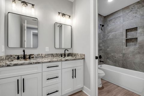 Tiny photo for 226 E Bradford Road #A, Tallahassee, FL 32303 (MLS # 395709)