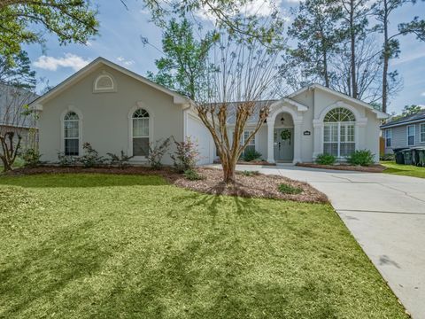 Photo of 1373 Old Village Road, Tallahassee, FL 32312 (MLS # 397227)