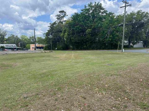 Tiny photo for XX W Crawford Street, Quincy, FL 32351 (MLS # 399270)