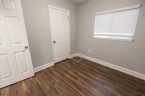 Tiny photo for 3196 N Ridge Road, Tallahassee, FL 32305 (MLS # 395317)