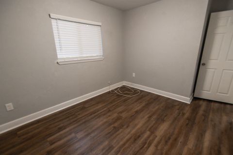 Tiny photo for 3196 N Ridge Road, Tallahassee, FL 32305 (MLS # 395317)