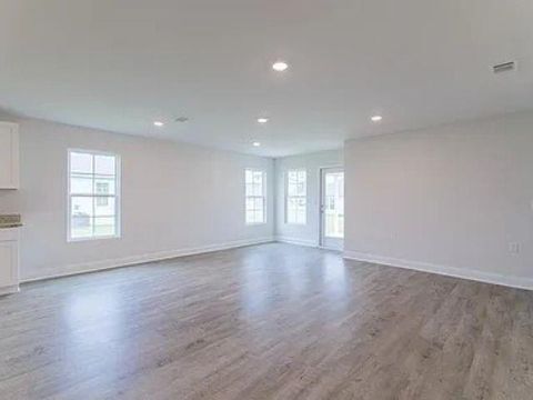 Tiny photo for 1962 Chickadee Way, Tallahassee, FL 32311 (MLS # 397446)