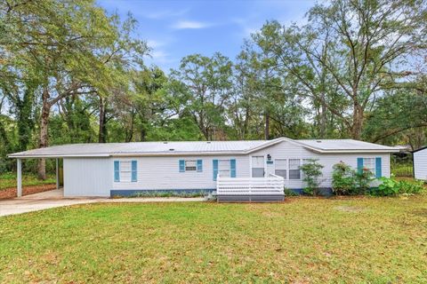 Photo of 2111 Plantation Forest Drive, Tallahassee, FL 32317 (MLS # 392577)
