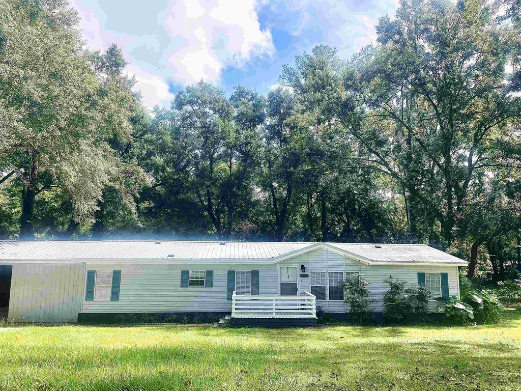 Photo of 2111 Plantation Forest Drive, Tallahassee, FL 32317 (MLS # 392577)