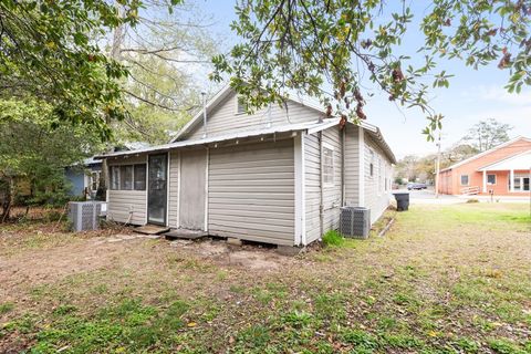Tiny photo for 1618 Branch Street #A and B, Tallahassee, FL 32303 (MLS # 396832)