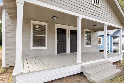 Tiny photo for 1618 Branch Street #A and B, Tallahassee, FL 32303 (MLS # 396832)