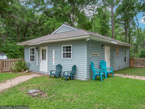 Tiny photo for 30 Keerns Road, Crawfordville, FL 32327 (MLS # 399435)