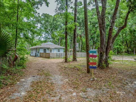 Tiny photo for 30 Keerns Road, Crawfordville, FL 32327 (MLS # 399435)
