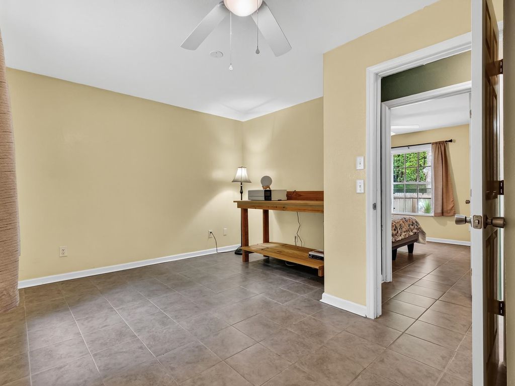 Photo of 30 Keerns Road, Crawfordville, FL 32327 (MLS # 399435)