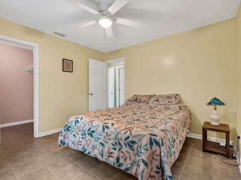 Tiny photo for 30 Keerns Road, Crawfordville, FL 32327 (MLS # 399435)