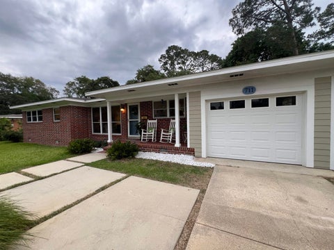 Tiny photo for 711 VONCILE Avenue, Tallahassee, FL 32303 (MLS # 401058)